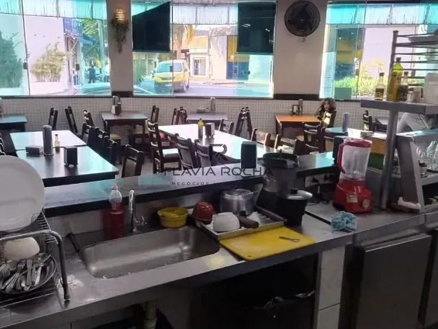 Loja à venda, no bairro Vila Anastácio em São Paulo