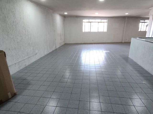 Loja para alugar, no bairro Vila Firmiano Pinto em São Paulo