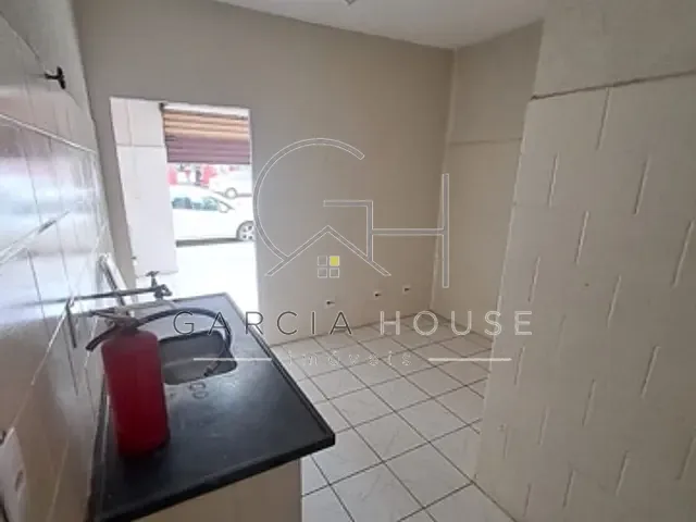 Loja com 30m², para alugar, no bairro Sumarezinho em Ribeirão Preto