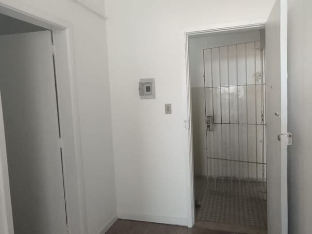 Loja para alugar, no bairro Dois de Julho em Salvador