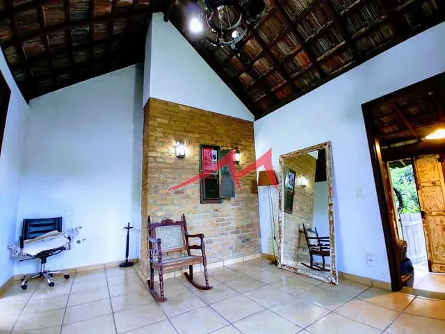 Loja com 29m², para alugar, no bairro Maria Paula em São Gonçalo