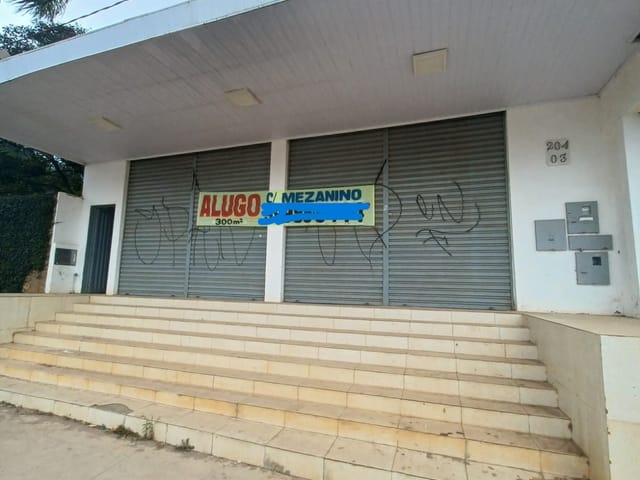 Loja com 890m², à venda, no bairro Setor Habitacional Vicente Pires em Brasília