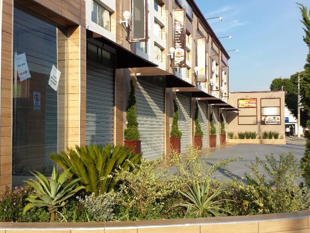 Foto do Loja - Loja para alugar, 75 m² por R$ 2.100,00/mês - Jardim Satélite - São José dos Campos/SP | INDEPENDENCE NEGOCIOS IMOBILIARIOS LTDA