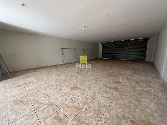 Loja para alugar, no bairro Santa Maria em Brasília