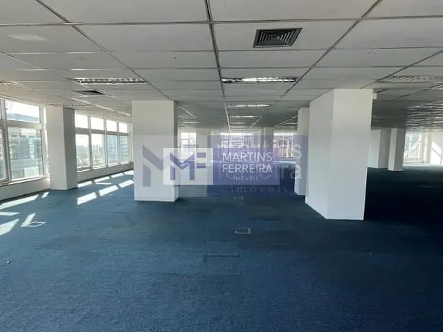Loja com 535m², à venda, no bairro Jacarepaguá em Rio de Janeiro