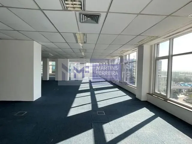 Loja com 535m², à venda, no bairro Jacarepaguá em Rio de Janeiro