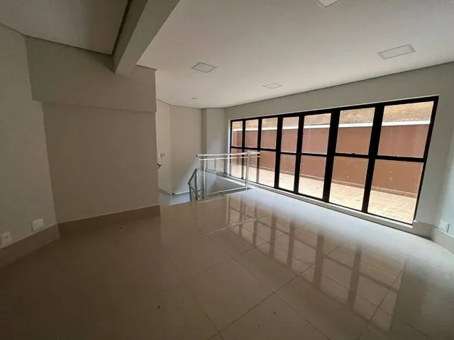 Loja com 170m², para alugar, no bairro Centro em Londrina