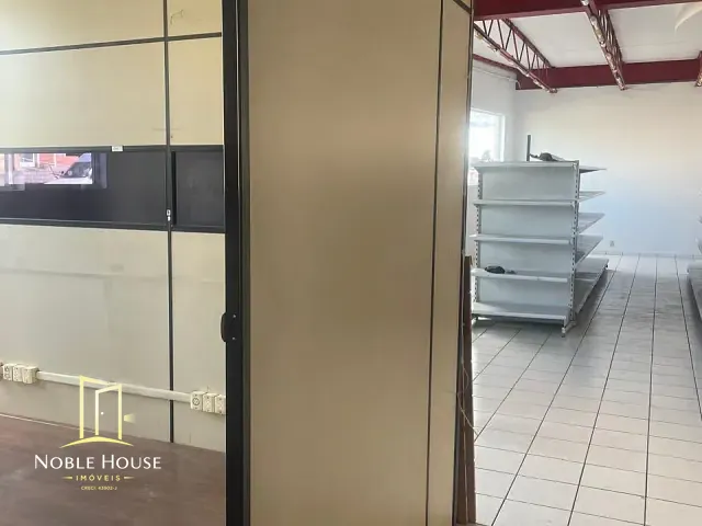 Loja para alugar, no bairro Centro em Vinhedo