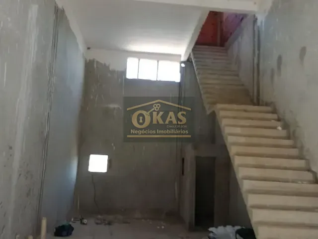 Loja com 150m², para alugar, no bairro Vila Jundiaí em Mogi das Cruzes