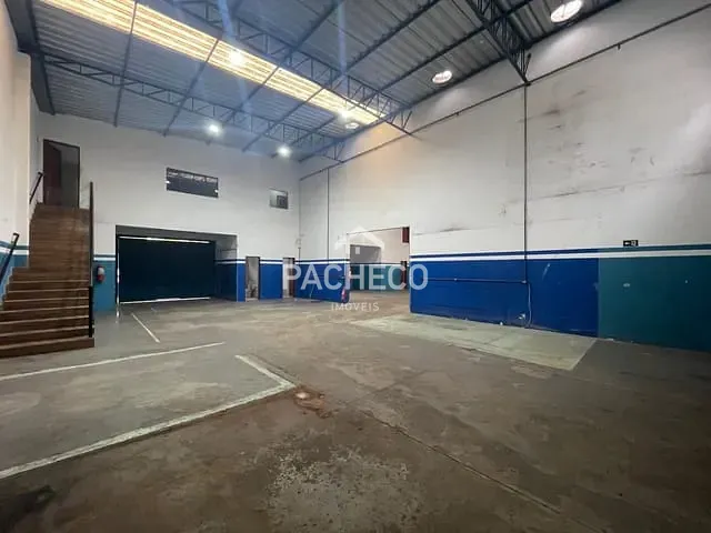 Loja com 250m², para alugar, no bairro Jardim Laudissi em Santa Bárbara d'Oeste