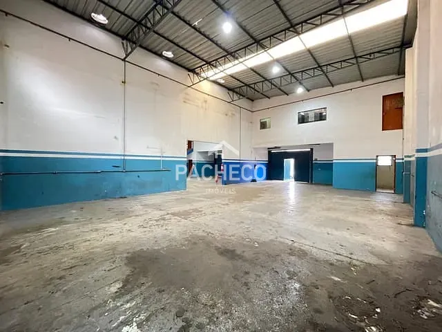Loja com 250m², para alugar, no bairro Jardim Laudissi em Santa Bárbara d'Oeste