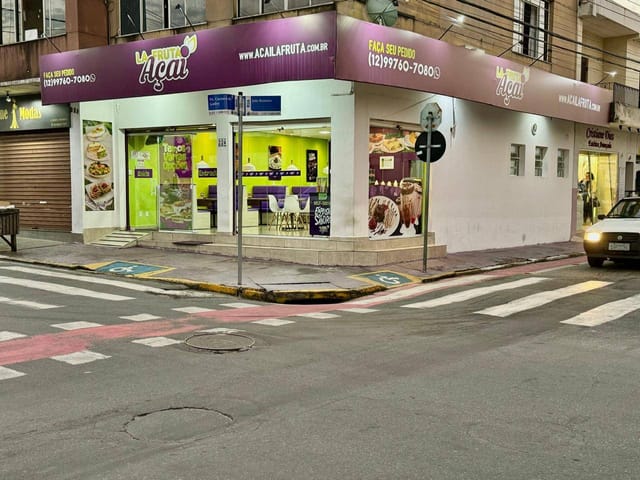 Loja com 80m², à venda, no bairro Centro em Pindamonhangaba