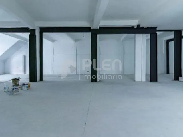 Loja com 425m², para alugar, no bairro Vila Nilo em São Paulo