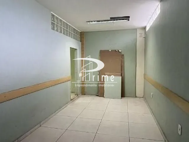 Loja com 538m², à venda ou para alugar, no bairro Centro em São Gonçalo