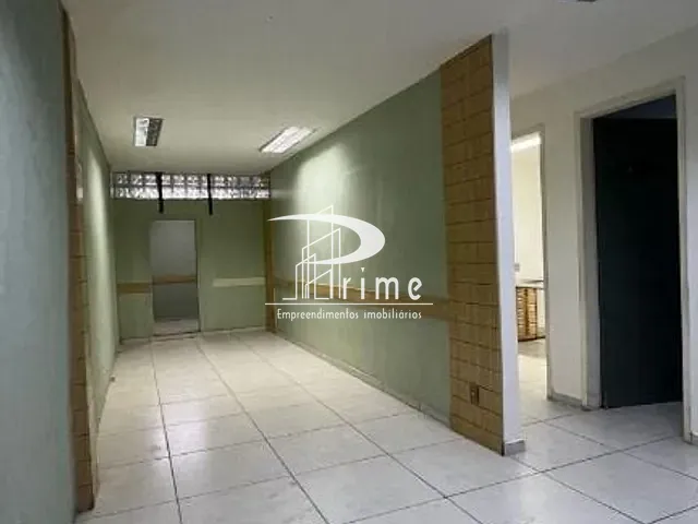 Loja com 538m², à venda ou para alugar, no bairro Centro em São Gonçalo