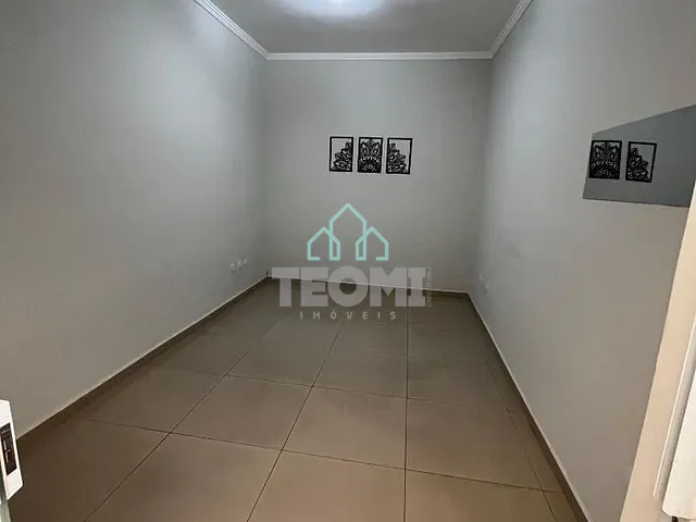 Loja com 125m², à venda, no bairro Jardim Santa Clara em Taubaté
