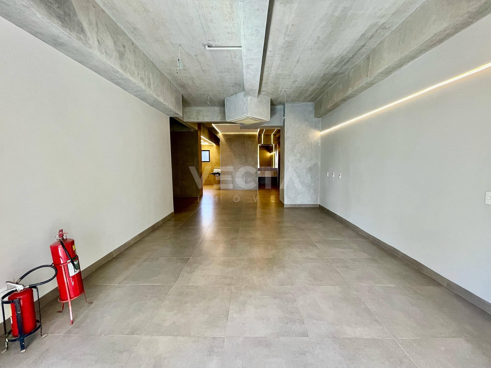Loja-Salão para alugar, 135m² - Foto 9