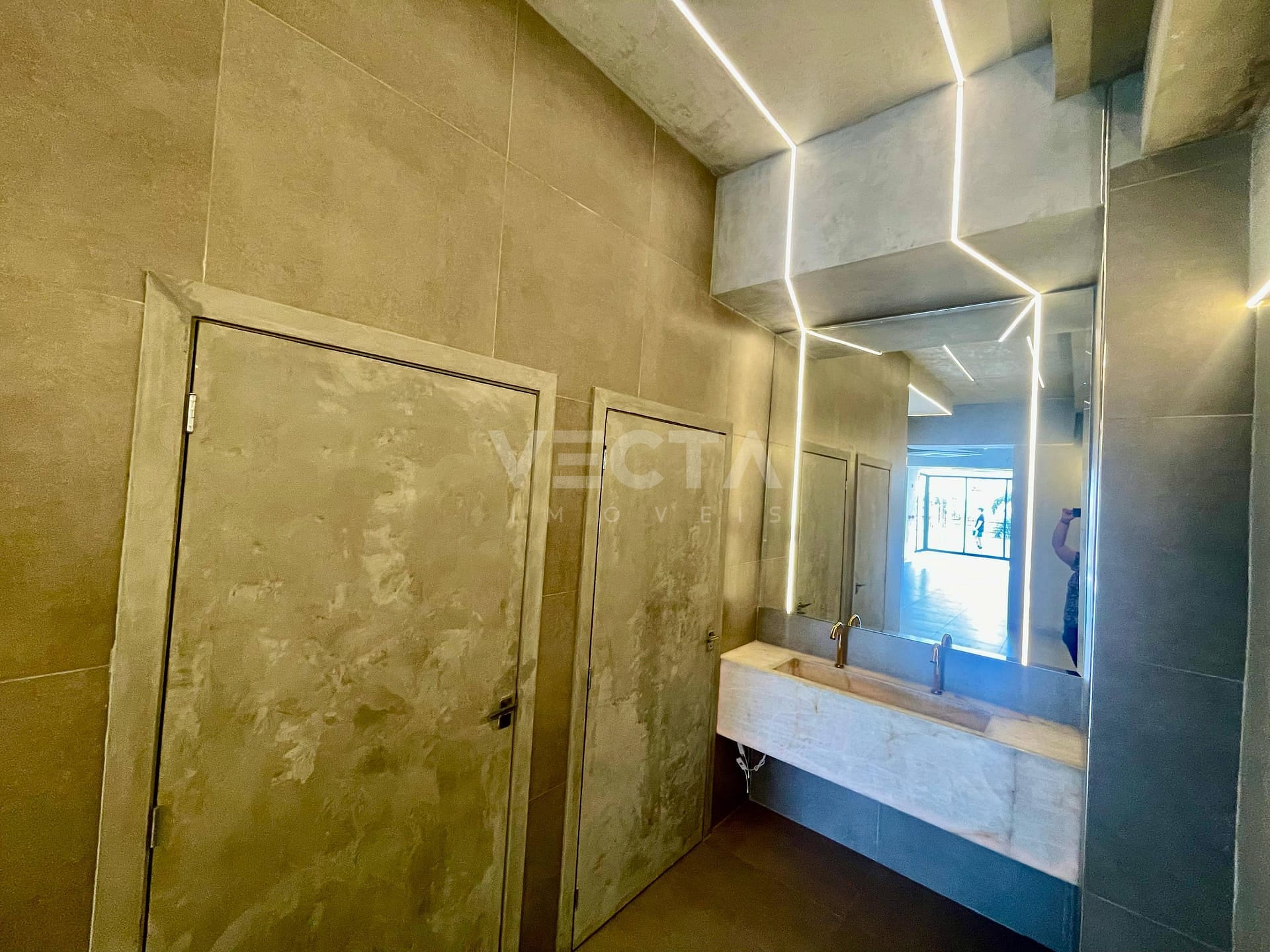 Loja-Salão para alugar, 135m² - Foto 22