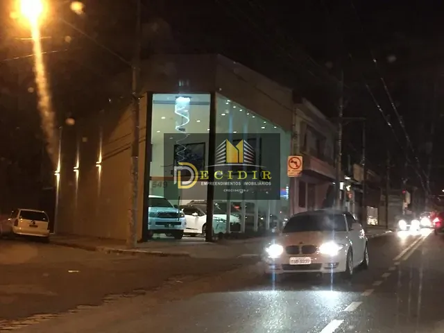 Ponto com 280m², para alugar, no bairro Vila Carrão em São Paulo