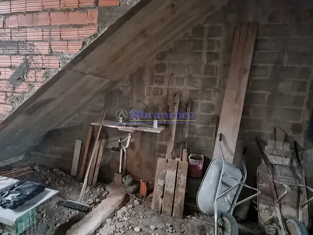 Loja com 130m², para alugar, no bairro Jardim Guaracy em Guarulhos