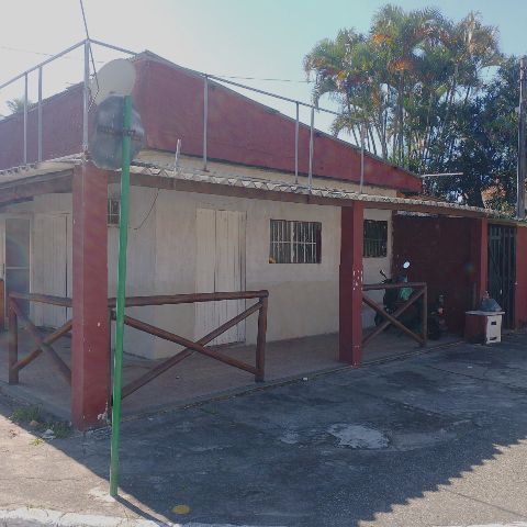 Loja para alugar, no bairro Jardim Mariléa em Rio das Ostras