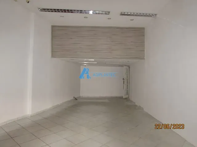 Loja para alugar, no bairro Realengo em Rio de Janeiro