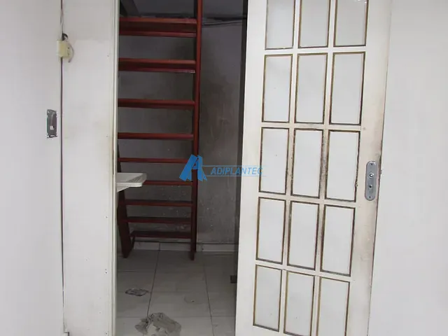 Loja para alugar, no bairro Realengo em Rio de Janeiro