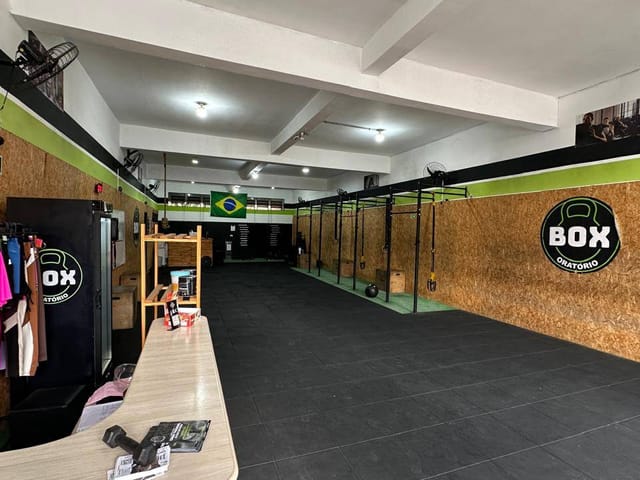 Loja com 359m², à venda, no bairro Parque das Nações em Mauá