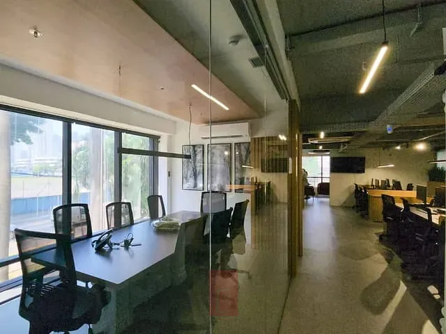 Loja com 360m², à venda, no bairro Barra Funda em São Paulo