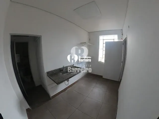 Loja para alugar, no bairro Barreiro em Belo Horizonte
