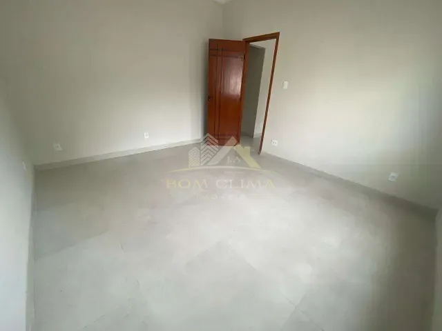 Loja com 20m², para alugar, no bairro Santa Terezinha em Juiz de Fora