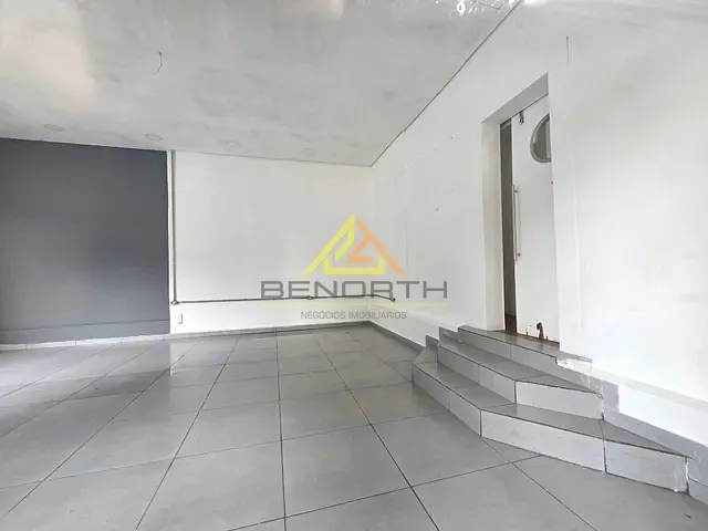 Loja com 80m², para alugar, no bairro Santana em São Paulo