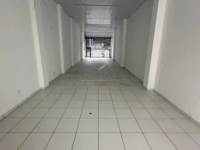 Loja para alugar, no bairro Centro em Bragança Paulista