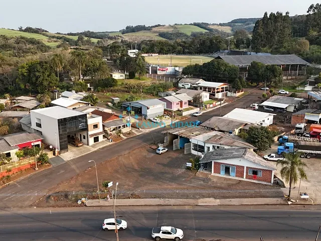 Loja com 1280m², à venda, no bairro FREI VITO em Chopinzinho
