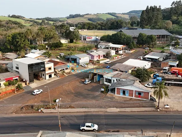 Loja com 1280m², à venda, no bairro FREI VITO em Chopinzinho