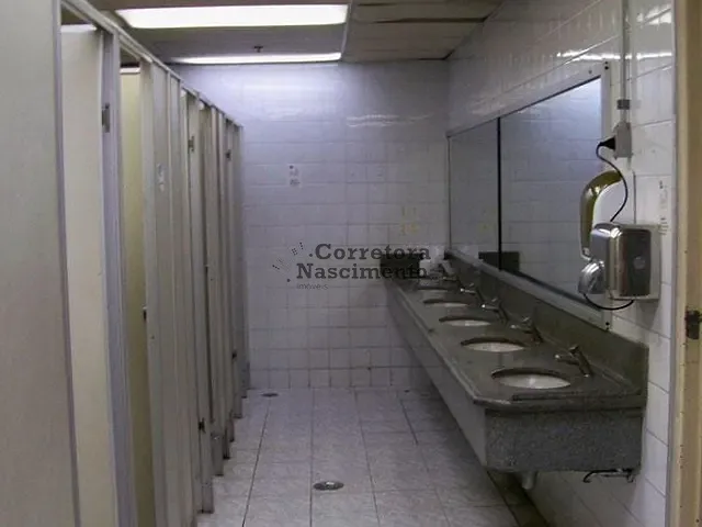 Loja com 900m², para alugar, no bairro Rio Comprido em São José dos Campos