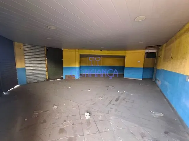 Loja com 80m², para alugar, no bairro Senador Vasconcelos em Rio de Janeiro