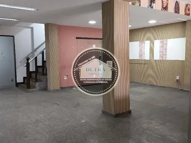 Loja com 270m², para alugar, no bairro Morro da Glória em Juiz de Fora