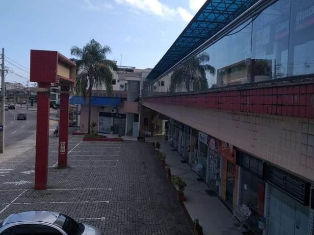 Loja com 62m², à venda, no bairro Piratininga em Niterói