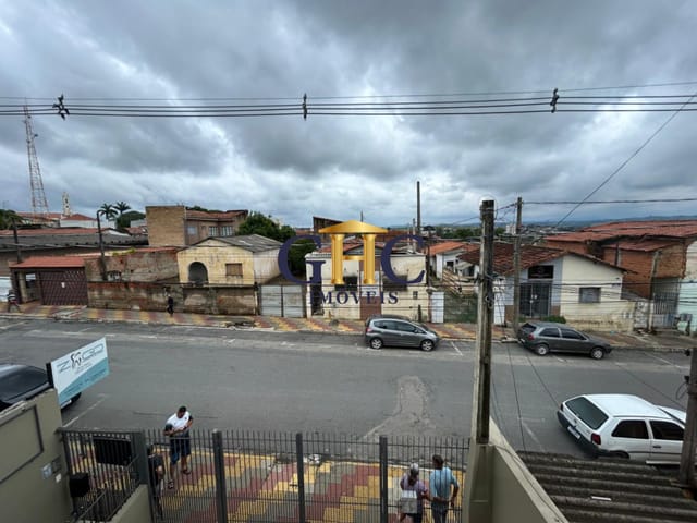 Sala com 25m², para alugar, no bairro Centro em Salto de Pirapora