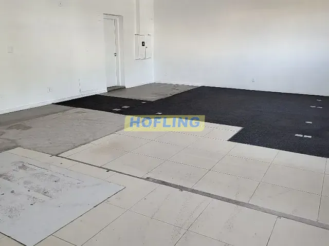 Loja com 80m², para alugar, no bairro Centro em Ipeúna