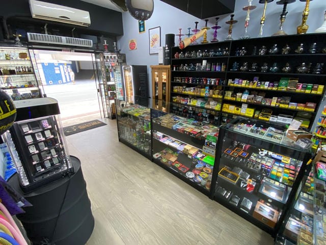 Loja à venda, no bairro Centro em Balneário Camboriú