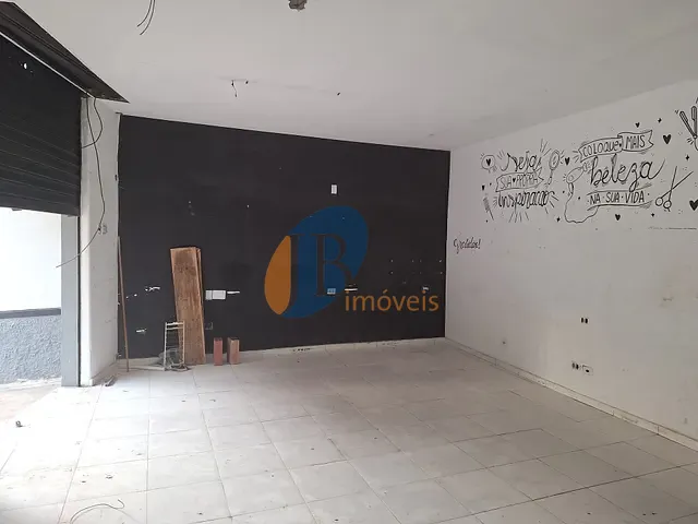 Loja com 41m², para alugar, no bairro Santa Rosa em Niterói