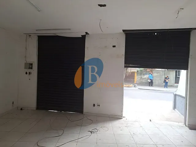 Loja com 41m², para alugar, no bairro Santa Rosa em Niterói