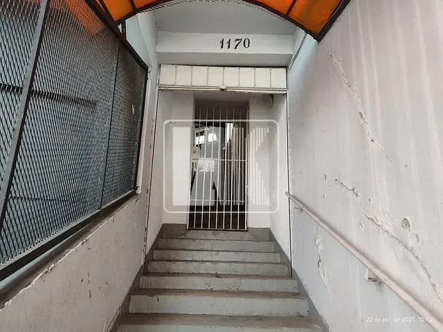 Loja com 678m², à venda, no bairro Vila Palmares em Santo André