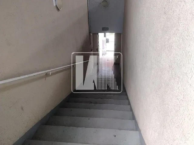 Loja com 678m², à venda, no bairro Vila Palmares em Santo André
