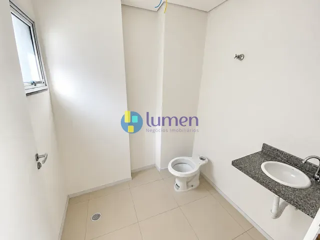 Loja com 140m², para alugar, no bairro Cidade Mãe do Céu em São Paulo