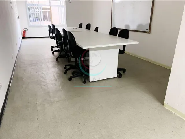 Loja à venda, no bairro Vila Mariana em São Paulo