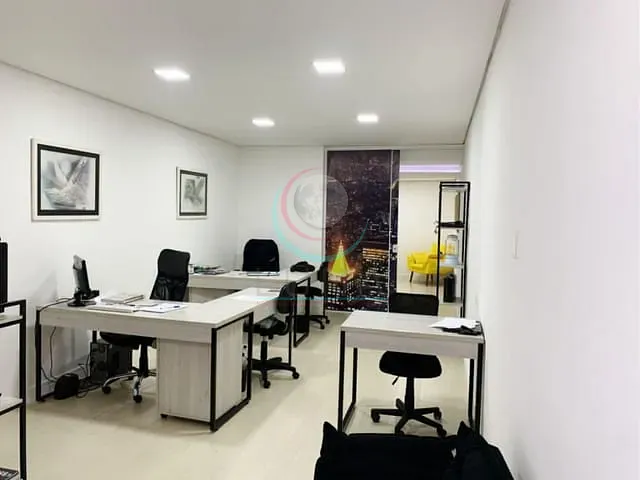 Loja à venda, no bairro Vila Mariana em São Paulo