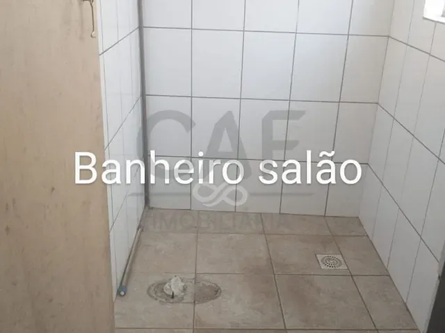 Loja com 300m², à venda, no bairro Parque Residencial Imigrantes em Holambra